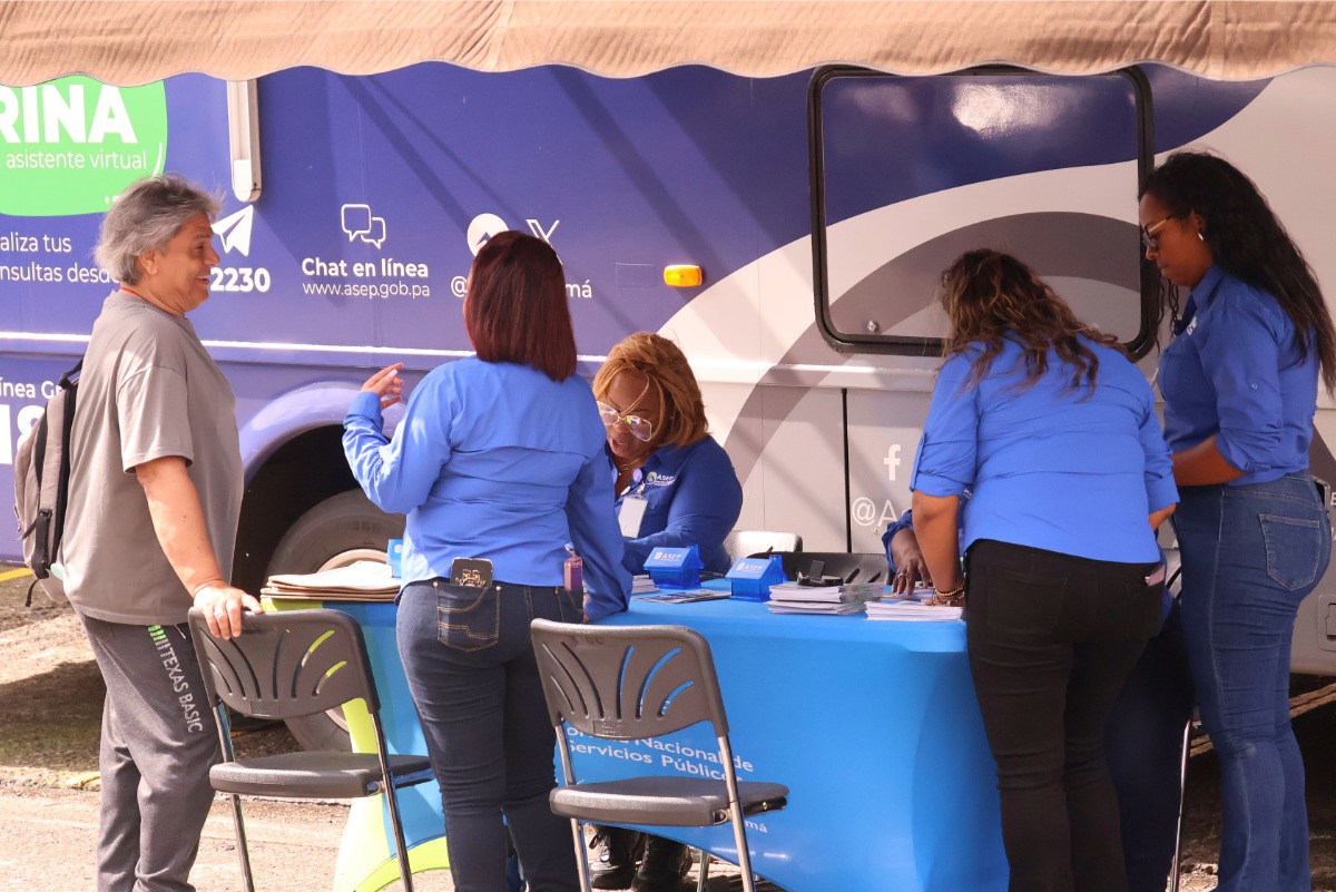 ASEP FORTALECE ATENCIÓN CIUDADANA A NIVEL NACIONAL CON DESPLIEGUE DE SU OFICINA MÓVIL EN COLÓN