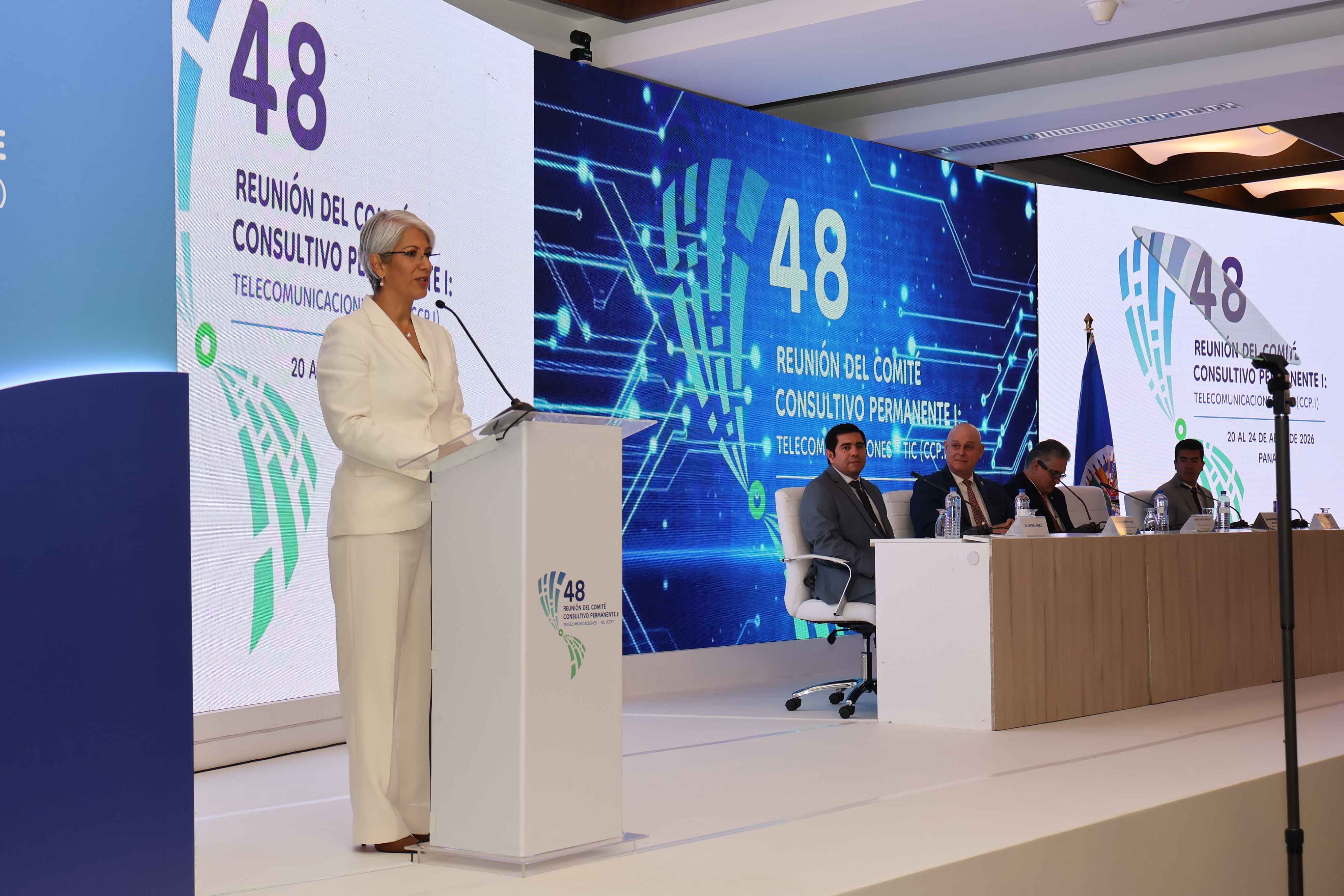 PANAMÁ REAFIRMA COMPROMISO CON EL DESARROLLO DE LAS TELECOMUNICACIONES